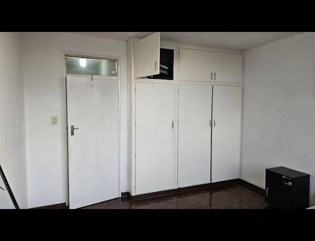 2 BEDROOM APARTMENT FOR SALE IN BEDFORD GARDENS